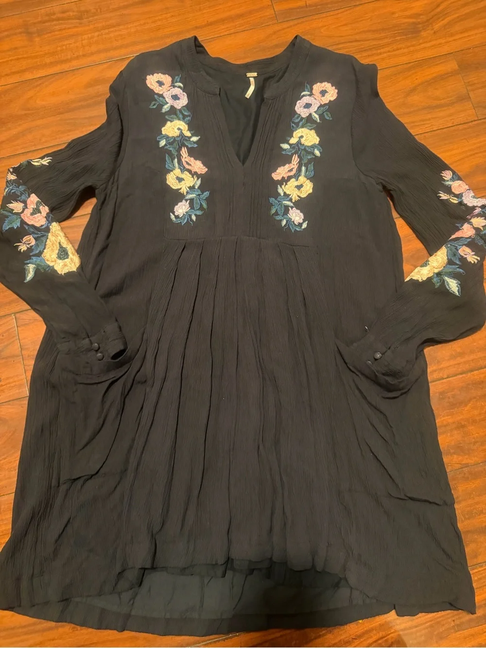 Free People Black Long Sleeve Floral Embroidered Tunic Dress